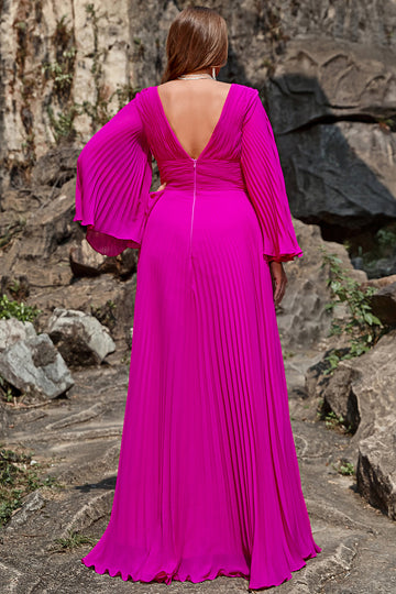 Une ligne Deep V Neck Dark Fuchsia Plus Taille Robe de bal avec manches longues